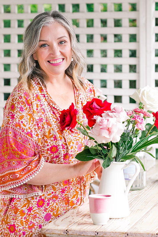 The Spiritual Business Show & Podcast, Spiritual Business Coach, Maria Saraphina, Guest Julie Suzanne Parker