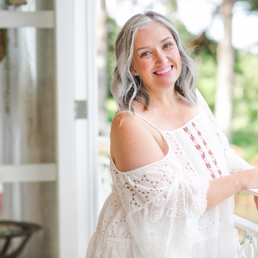 Mastery Show & Podcast, Julie Parker, Spiritual Business Coach, Maria Saraphina